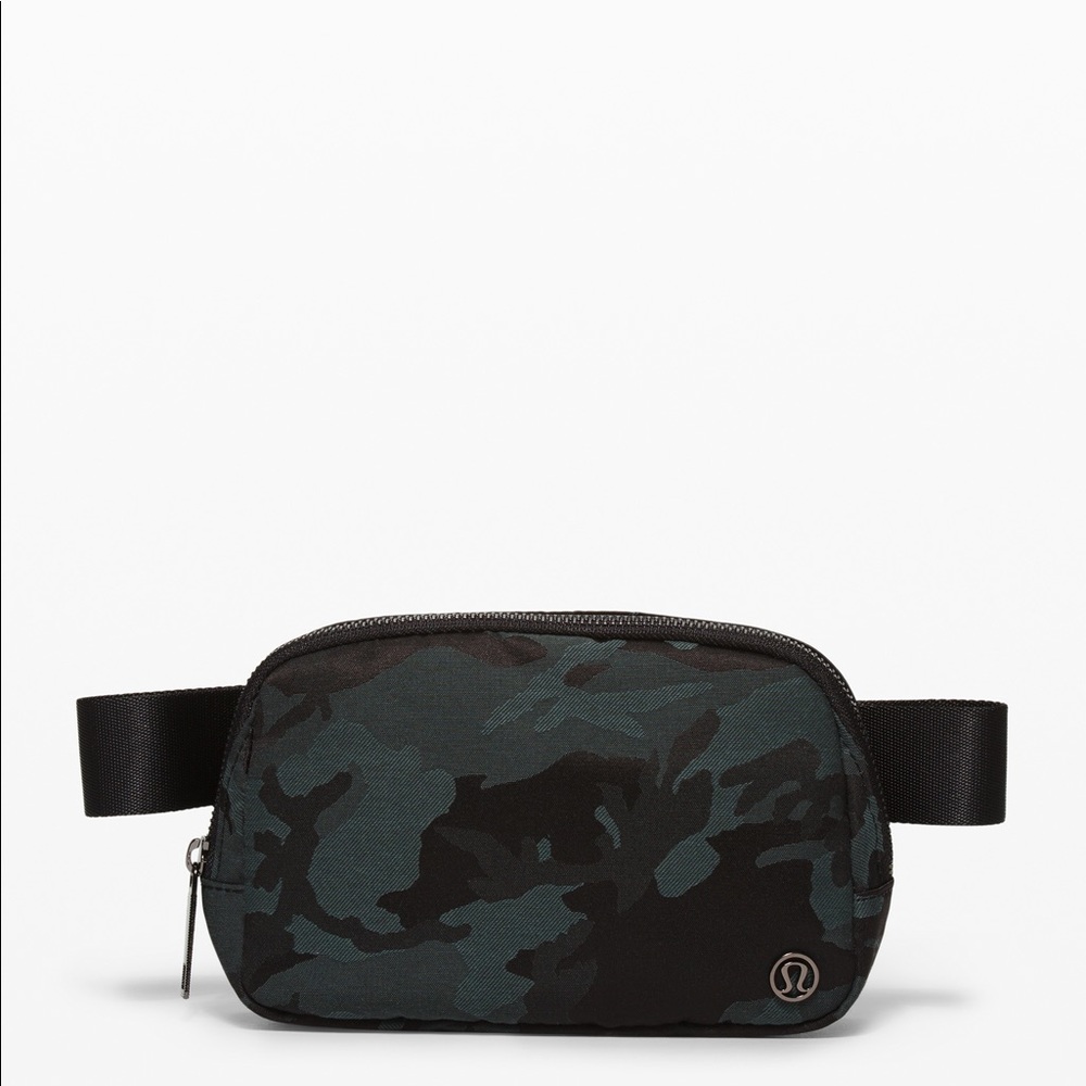 Lululemon Everywhere Belt Bag (Fanny pack)
